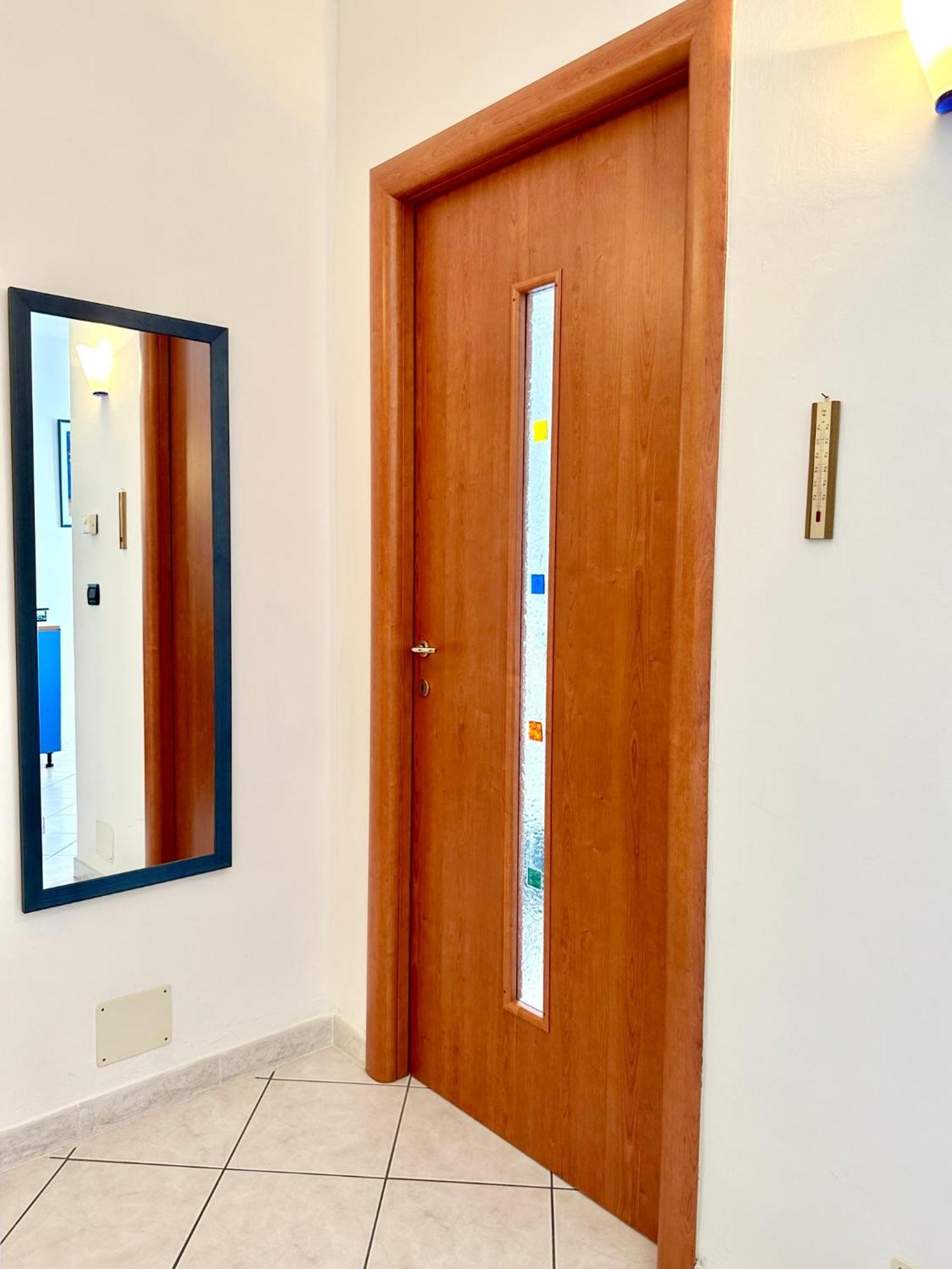 Hostdomus - Pietra Blu Apartment *